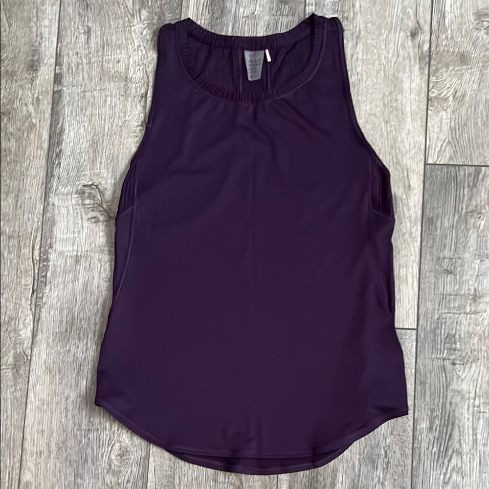CALIA TANK